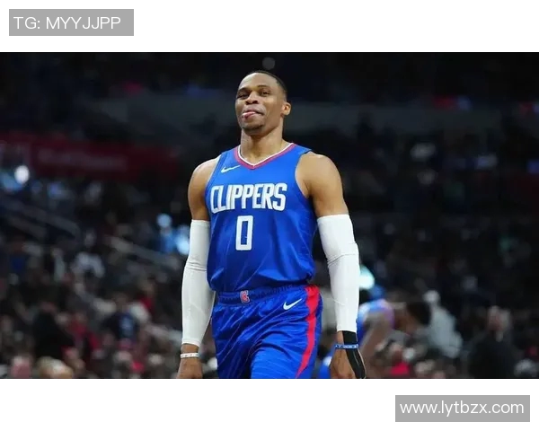 威斯布鲁克与足球明星的跨界合作与友谊探讨